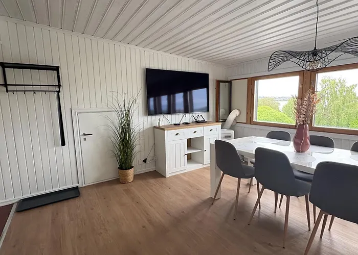 Apartment Tak Strandis Mariehamn